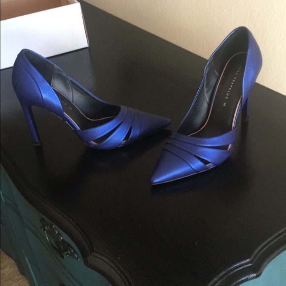 BCBG stilletos worn only twice for a wedding. - Picture 3 of 6